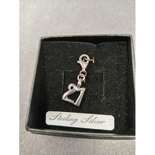 686 - 925 silver 21 charm boxed