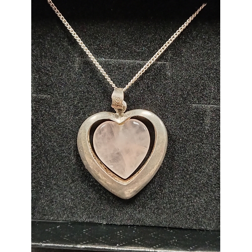 702 - 925 silver and rose quartz heart pendant on 925 silver chain L 44cm boxed