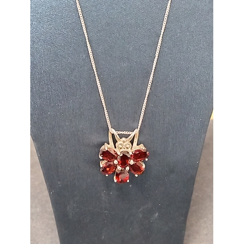 720 - 925 silver garnet butterfly pendant on 925 silver chain L 44cm