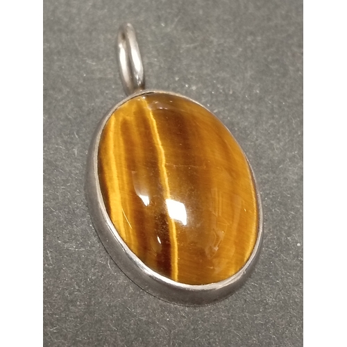 721 - Hallmarked Birmingham Silver tiger eye pendant 2.5cm x 2cm