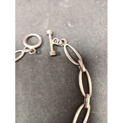 742 - 925 silver link bracelet 18cm