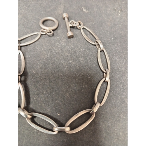 742 - 925 silver link bracelet 18cm