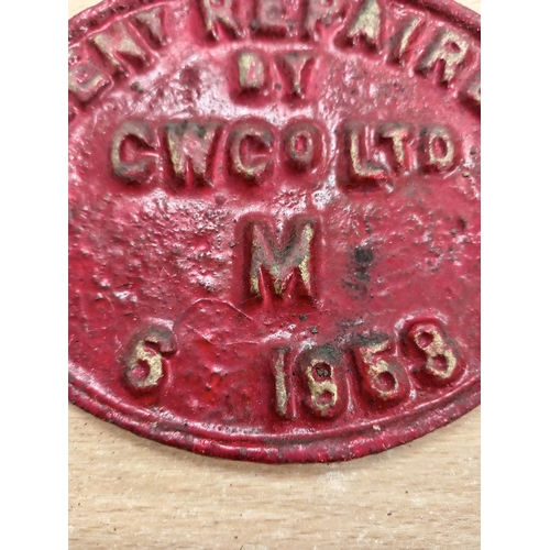 577 - Railwayana cast iron wagon plate Genly Repaired by CWCo Ltd M 6 1853