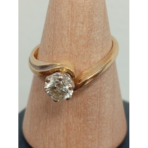 766 - 18ct gold 0.5ct diamond ring size M weight 3.74 grams