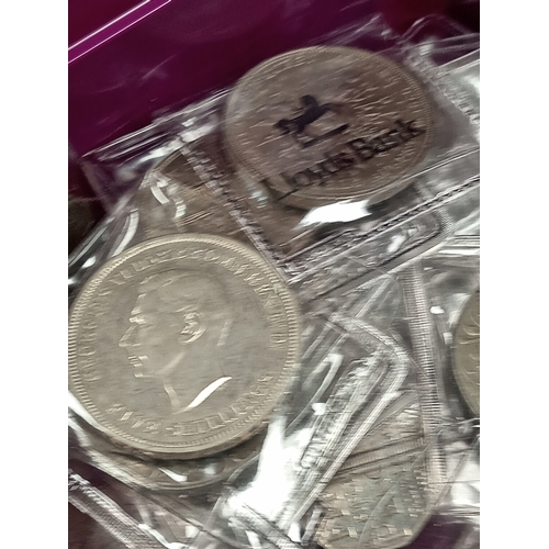 621 - Job lot of mainly British coins and some foreign coins to include Royal Jubilee, five pences, ten pe... 