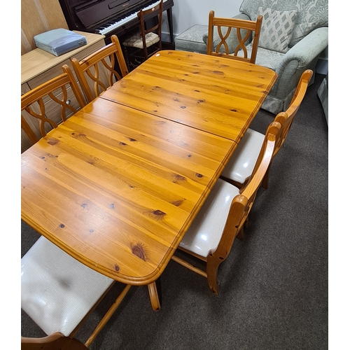 406 - Antique Pine Extendable Dining Table & 6 upholstered chairs. Table H77cm x L150cm extending to 230cm... 