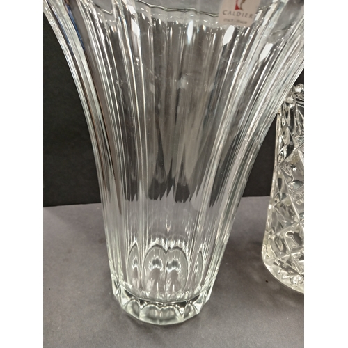 443 - One large Calder Italian glass vase H 30cm x W 23cm and medium cut glass decorative vase H 23cm x W ... 