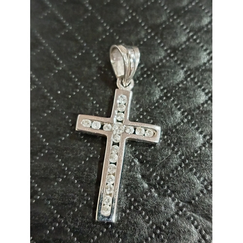 613 - 925 silver and diamanté stone Cross pendant 3cm