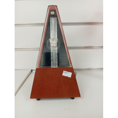 464 - Vintage mid century wooden German Metronome H 23cm x W 12cm