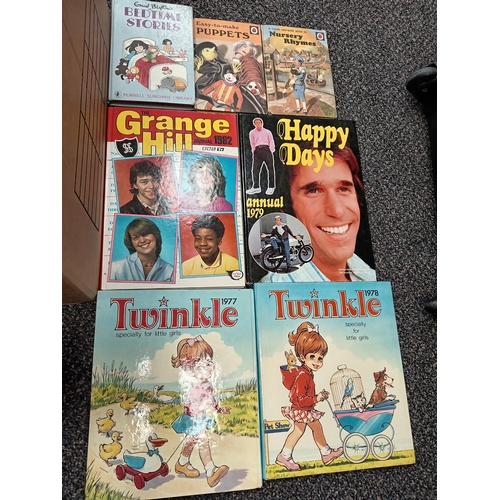 479 - Job lot of vintage children's books and annuals, includes Twinkle 1973-1981,The Grange Hill annuel 1... 