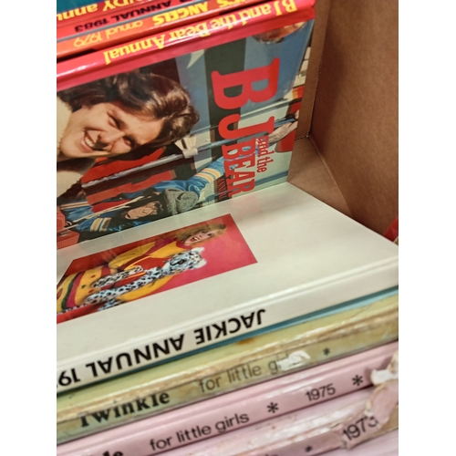 479 - Job lot of vintage children's books and annuals, includes Twinkle 1973-1981,The Grange Hill annuel 1... 