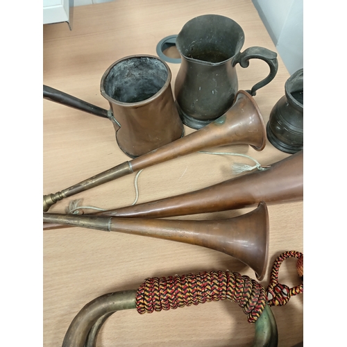 483 - Job lot of vintage copper and pewter items to include tankards, copper pan, copper Military horns an... 