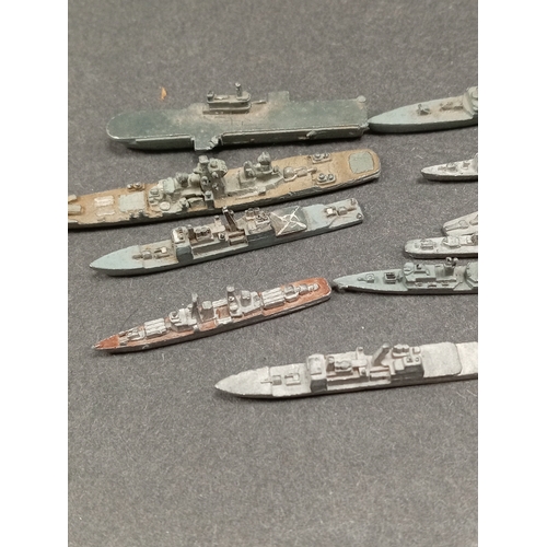 497 - Ten lead toy ships