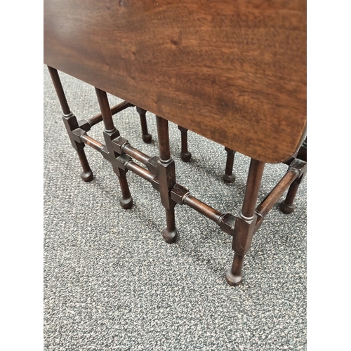 540 - Antique spider leg drop leaf side table H 55cm x W 69cm