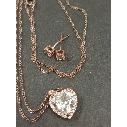 668 - Rose gold colour metal on 925 silver heart diamanté stone pendant on 925 silver chain L 44cm chain