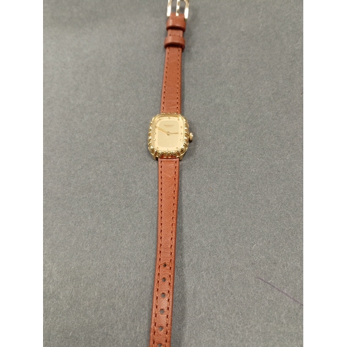 680 - Vintage Swiss Raymond Weil ladies watch