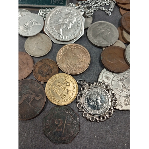 685 - Job lot of coins includes £2 coin, six pence pendant, ten pences, one pennies, half pennies, no cash... 