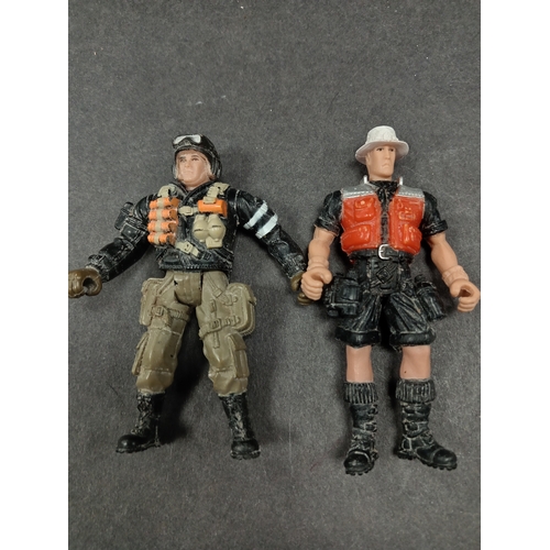 593 - Two miniature action men figures H 10cm x W 5cm