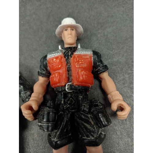 593 - Two miniature action men figures H 10cm x W 5cm