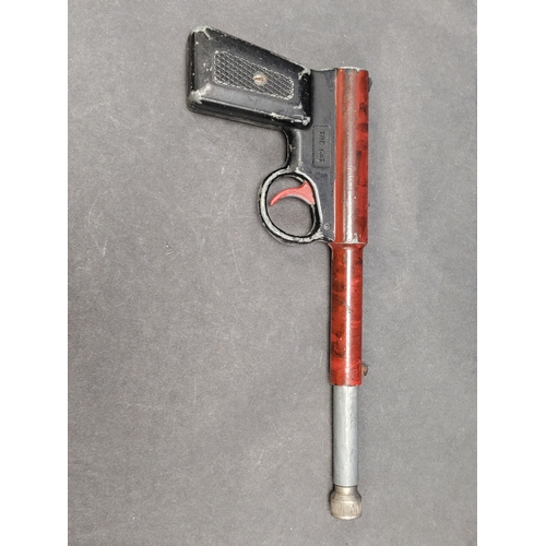 596 - Vintage THE GAT gun .177 calibre air pistol T.J Harrington and son. Walton Surrey. Not for sale to a... 