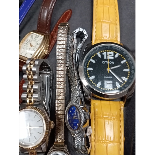 701 - Job lot of vintage watches includes Strada, Sekonda, Pulsar, Skyline, Ingersoll, Bentley etc