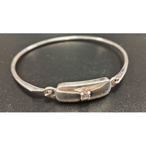 728 - 925 silver bangle with diamanté stone clasp detail 7cm diameter