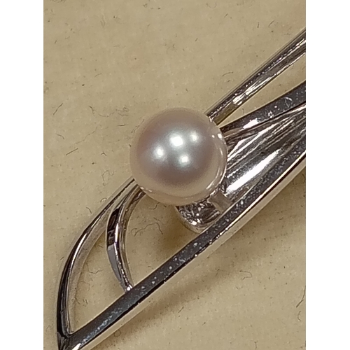 741 - Marked silver Mikimoto pearl tie pin boxed