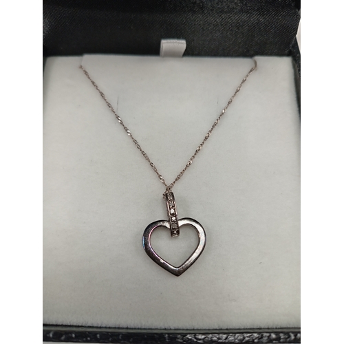 742 - 925 silver heart pendant on 925 silver chain L 46cm boxed