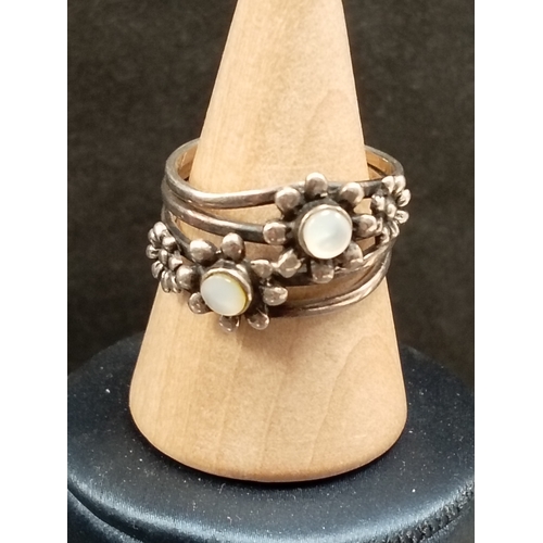 750 - 925 silver flower and Pearlescent stone ring size O