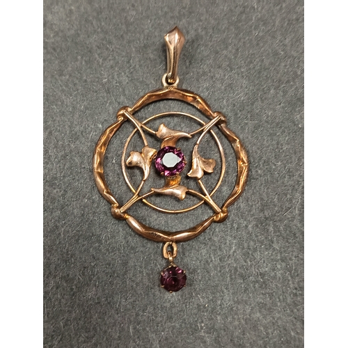 762 - Yellow metal lavalier pendant with purple stones