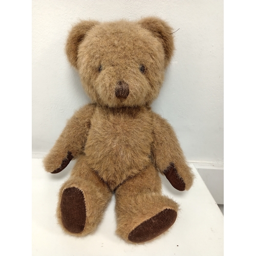 407 - Vintage growler Teddy bear H 34cm x W 23cm