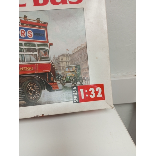 417 - Airfix 1910 'B' Type bus 1:32 boxed model kit unsealed