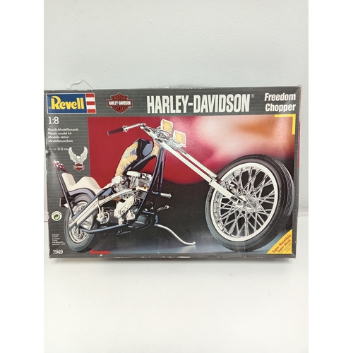 418 - Revell Harley Davidson freedom chopper 1:8 boxed model kit unsealed