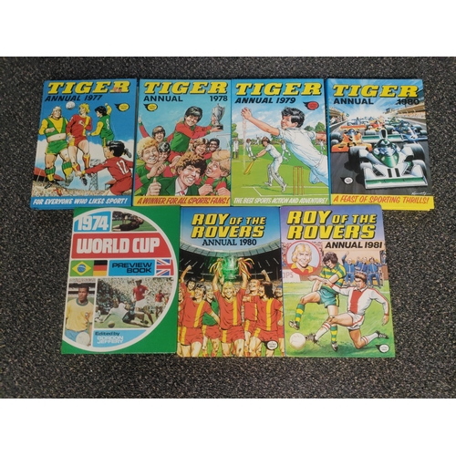 427 - A job lot of football annuals. To include Tiger 1977 - 1980 , Roy of the rovers 1980 - 1981 and a wo... 