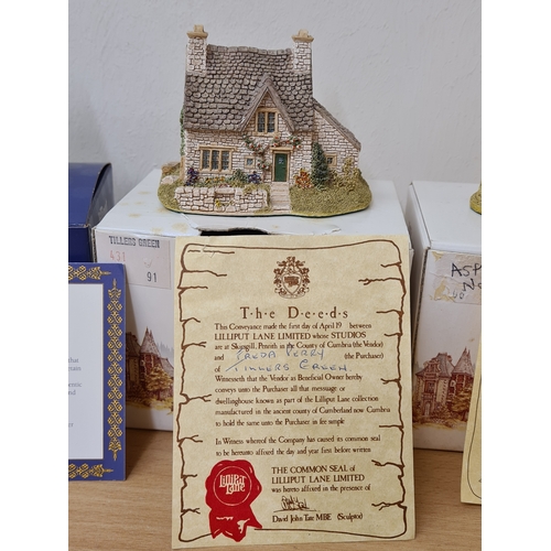 500 - Lilliput Lane British Miniature Models Collection, boxed with paperwork: Bridge House; Tillers Green... 