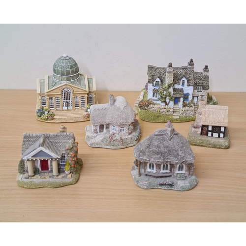 401 - Lilliput Lane British Miniature Models Collection, 6 loose items to include: Pipit Toll; Toll House;... 