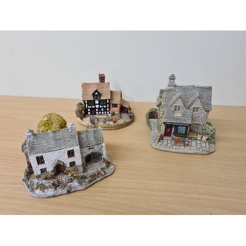 404 - Lilliput Lane British Miniature Models Collection, 6 loose items to include: Breacon Bach; Saddlers ... 