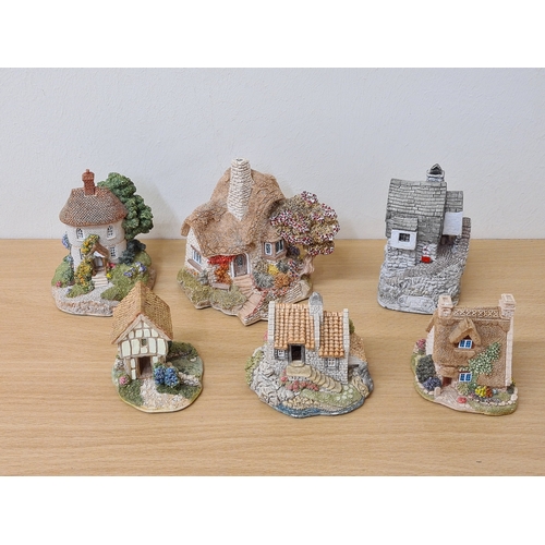 405 - Lilliput Lane British Miniature Models Collection, 6 loose items to include: Hampton Moat; Tea Caddy... 