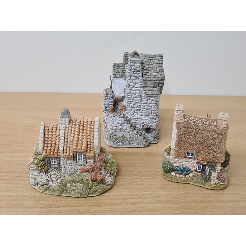 405 - Lilliput Lane British Miniature Models Collection, 6 loose items to include: Hampton Moat; Tea Caddy... 