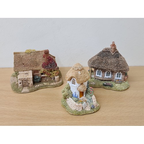 406 - Lilliput Lane British Miniature Models Collection, 6 loose items to include: Little Smithy; Pipit To... 