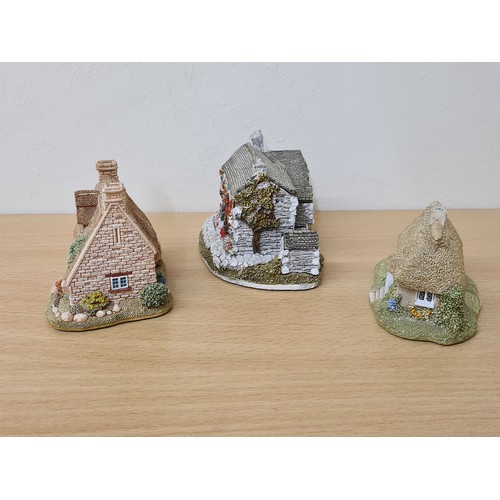 406 - Lilliput Lane British Miniature Models Collection, 6 loose items to include: Little Smithy; Pipit To... 