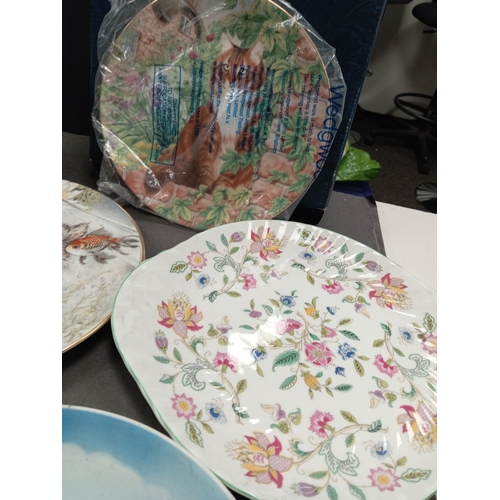 411 - Job lot of vintage plates including Coalport, Royal Worcester, Minton and West German plate also a m... 