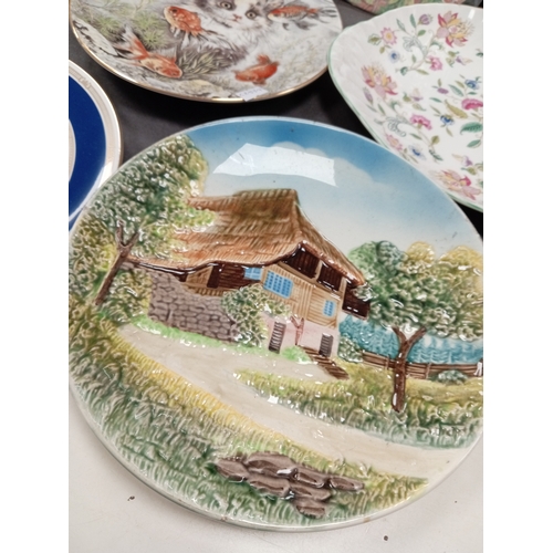 411 - Job lot of vintage plates including Coalport, Royal Worcester, Minton and West German plate also a m... 