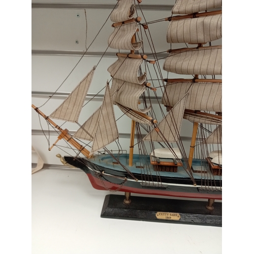 526 - Vintage wooden Maritime sailing ship Cutty Sark 1869. H 45cm x W 48cm