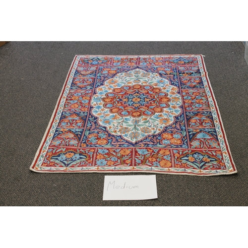 539 - Kashmir hand stitched natural dye medium rug known as silk. APX 179cm x 122cm