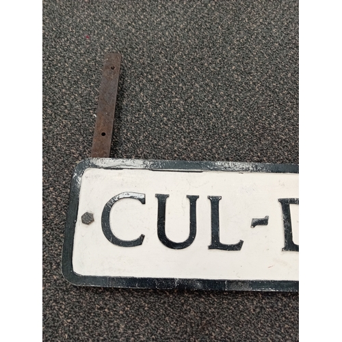 465 - Wooden, steel and  painted  Cul - De- Sac road sign. H 33Ccm x W 62cm