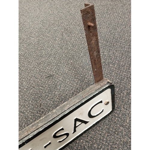 465 - Wooden, steel and  painted  Cul - De- Sac road sign. H 33Ccm x W 62cm