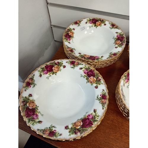 473 - Royal Albert, Old country roses Dinner service includes twelve dinner plates, twelve bowls, twelve s... 