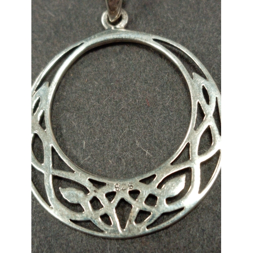 701 - 925 silver celtic pendant 3cm