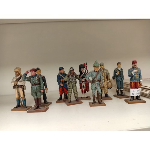 591 - Ten delprado men at war die cast figures with magazines includes, French, German, USA and British so... 